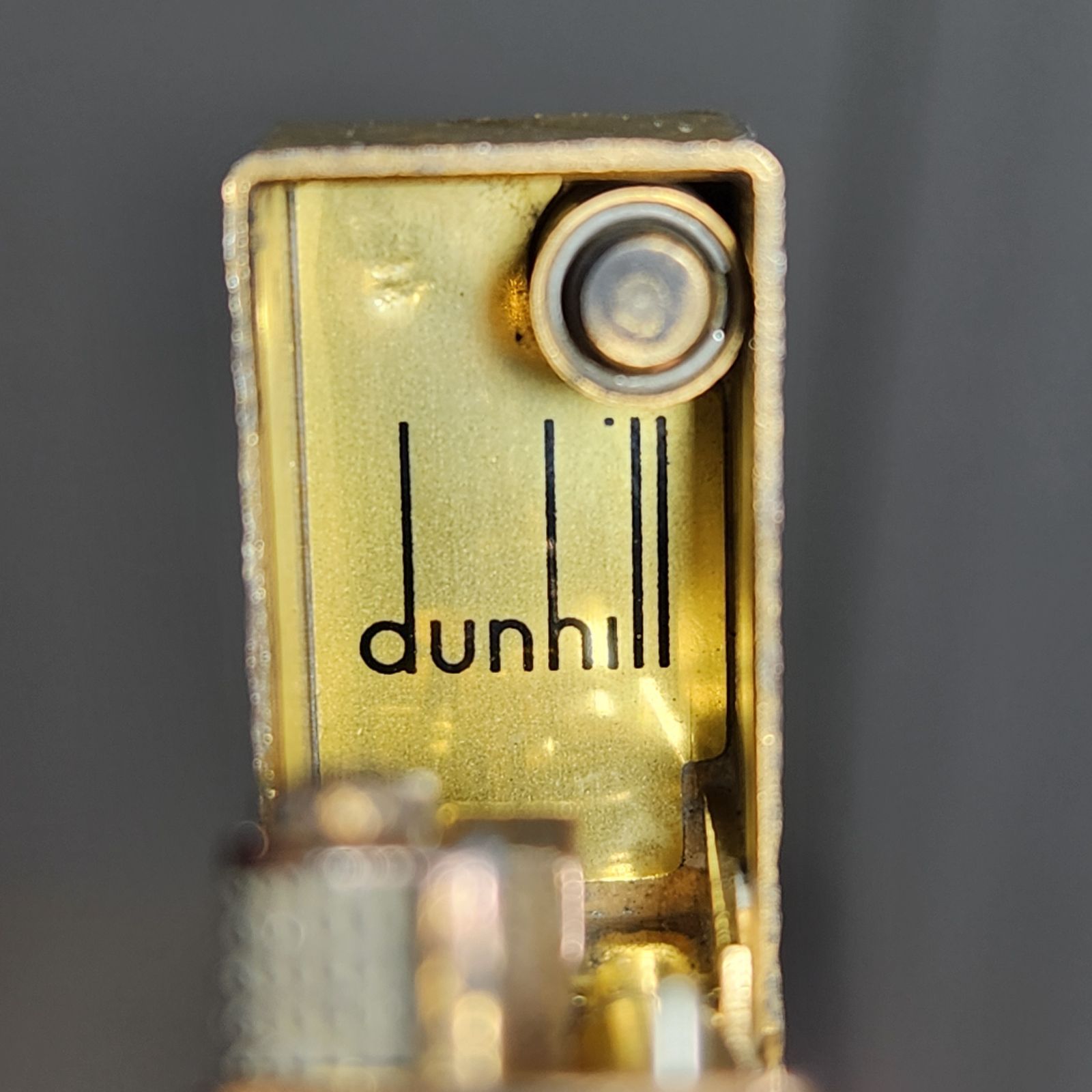 dunhill ダンヒル ガスライター ローラー式 ゴールド スクエア スイス 