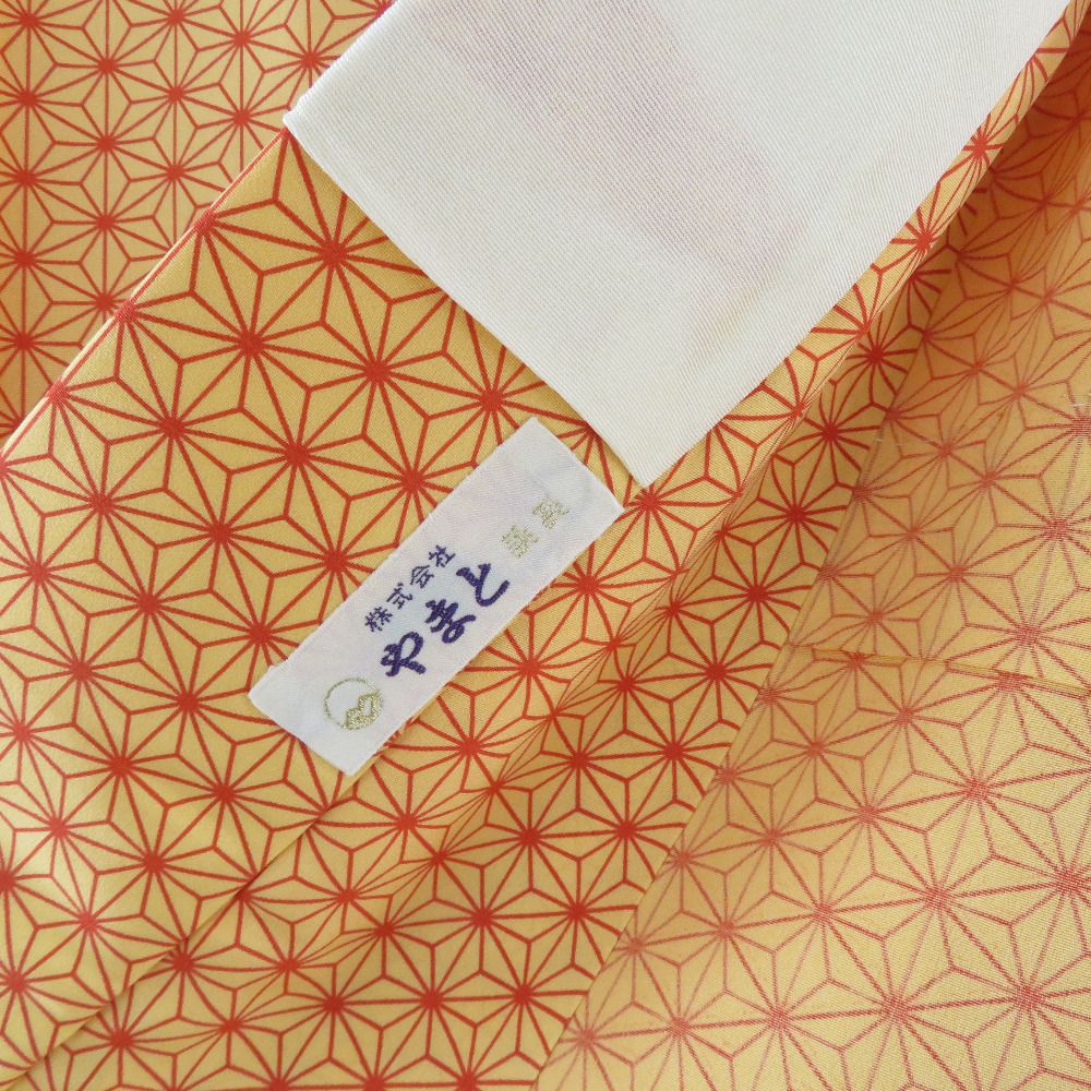 襦袢 長襦袢 黄色ｘ赤色 オレンジ系 麻の葉模様 正絹 半衿付き バチ衿 仕立て上がり 女性着物用 身丈136cm【中古】 襦袢 長襦袢 黄色x赤色 オレンジ系 麻の葉模様 正絹 半衿付き バチ衿