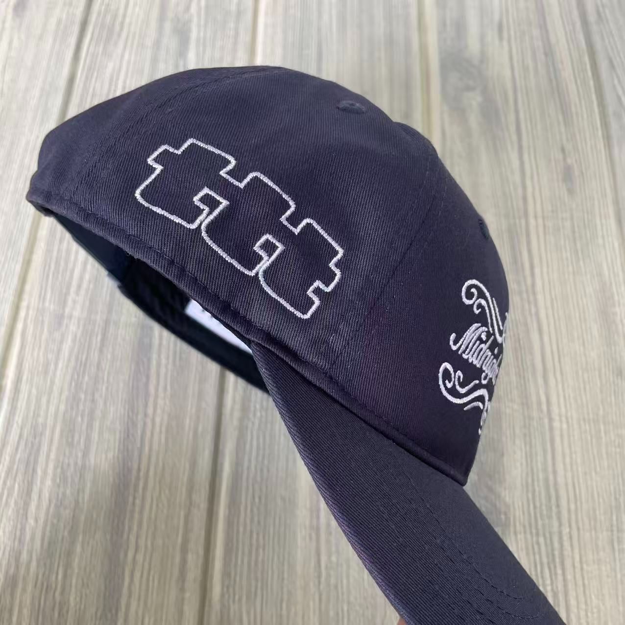 未使用 MIDNIGHT PIZZA CLUB × TTTMSW cap（NAVY） - メルカリ