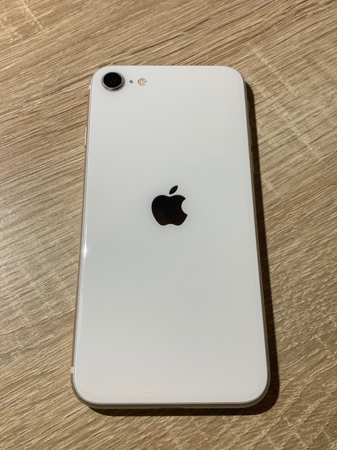 iPhone SE 第3世代 128GB スターライト 動作確認済 - メルカリ