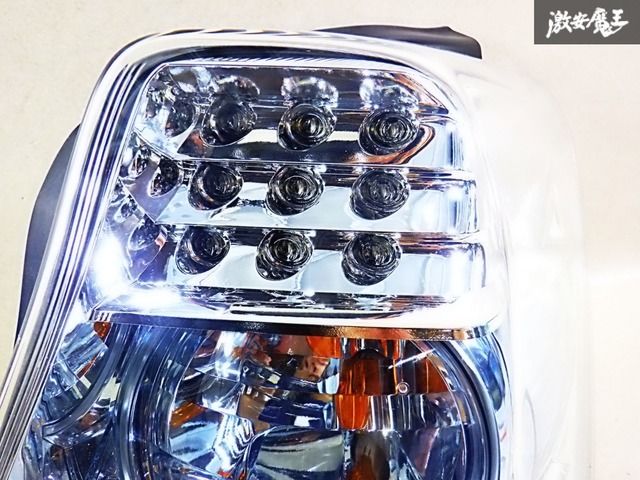 トヨタ純正 AZK10 サイ SAI LED テールライト テールランプ 右