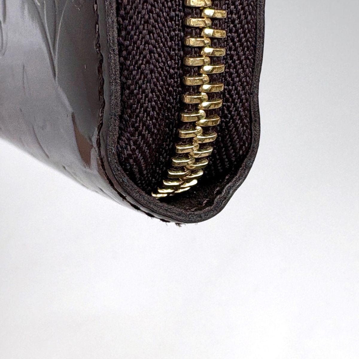ルイ・ヴィトン Louis Vuitton ジッピー ウォレット ラウンドジップ 長 