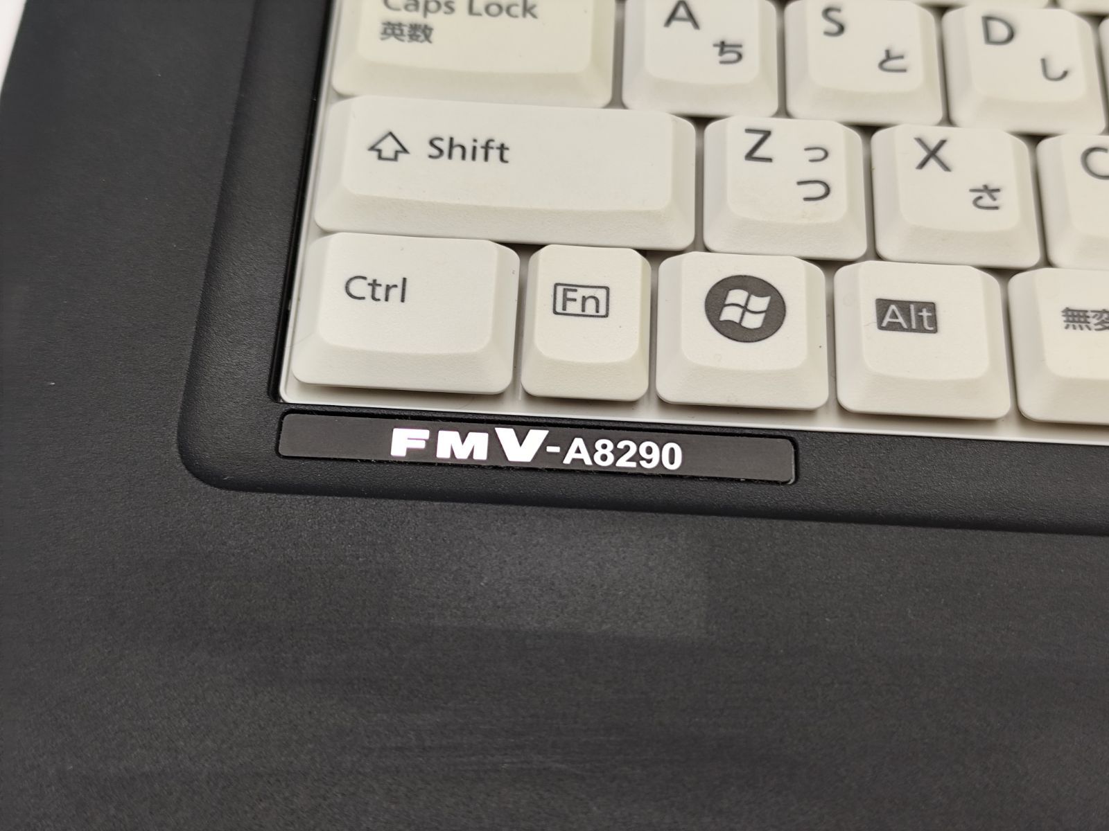 Fujitsu FMV-A8290 ノートPC ブラック