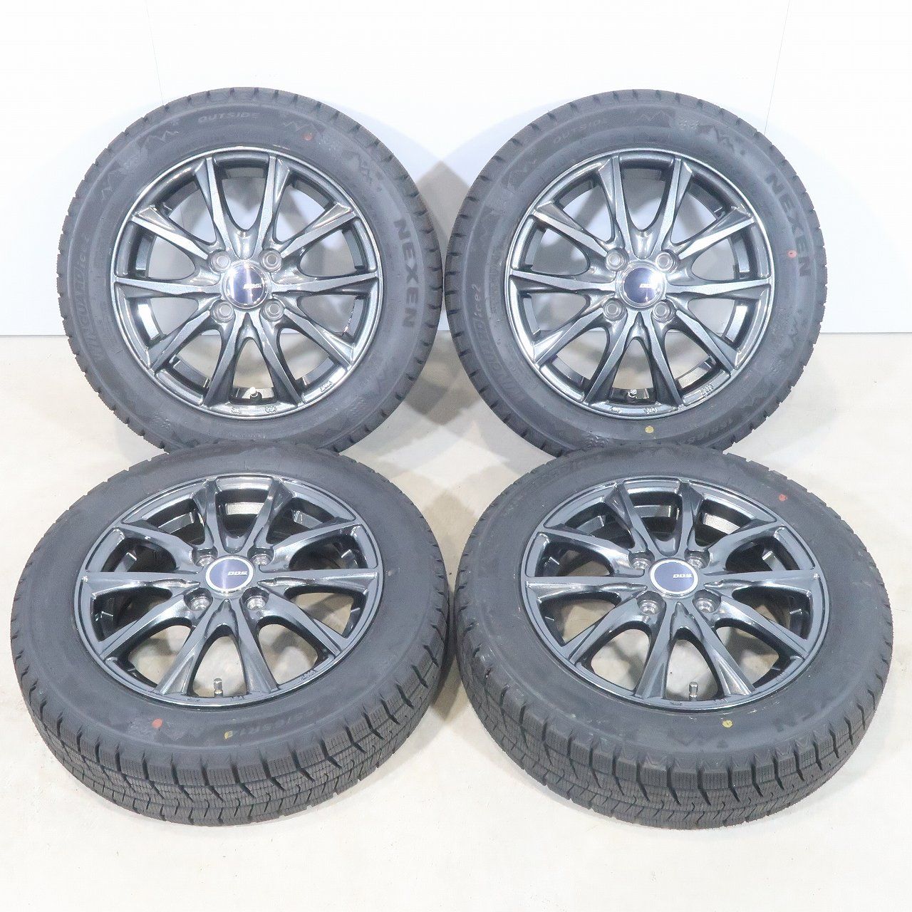 ★スタッドレスタイヤ&アルミホイール4本セット中古★軽自動車★タント・スペーシア・N-BOX・ワゴンRなど ☆スタッドレスタイヤ&アルミホイール4本セット中古☆軽自動車☆タント