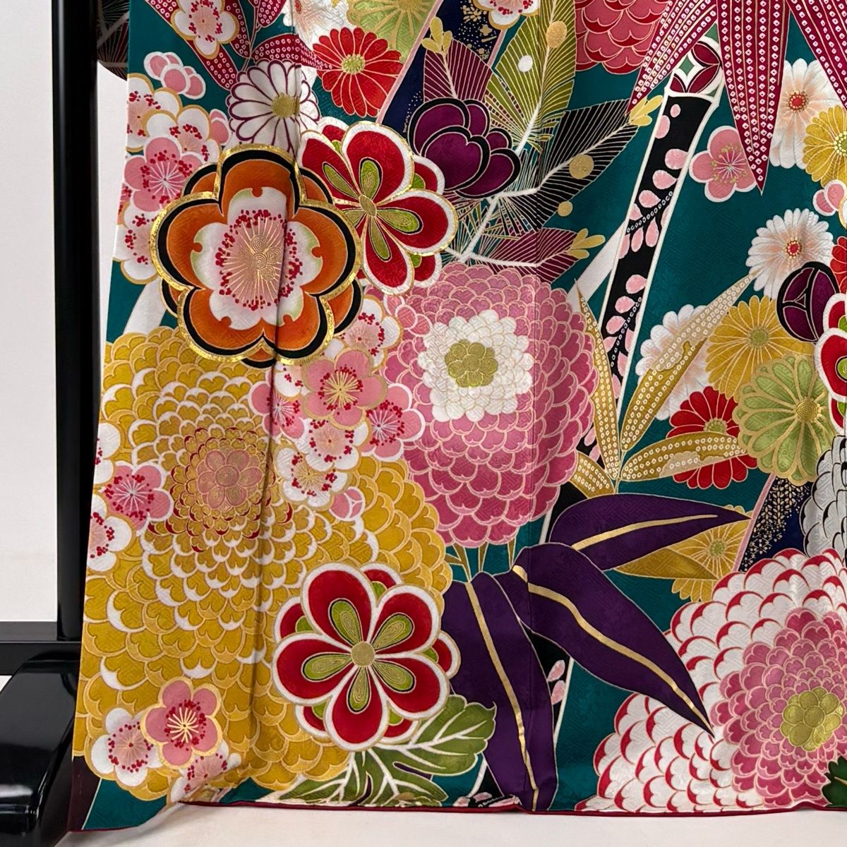振袖 身丈171cm 裄丈65.5cm 正絹 美品 名品 【中古】 振袖 身丈171cm 裄丈68cm L 袷 桜 菊 金通し 金彩 えんじ色 正絹