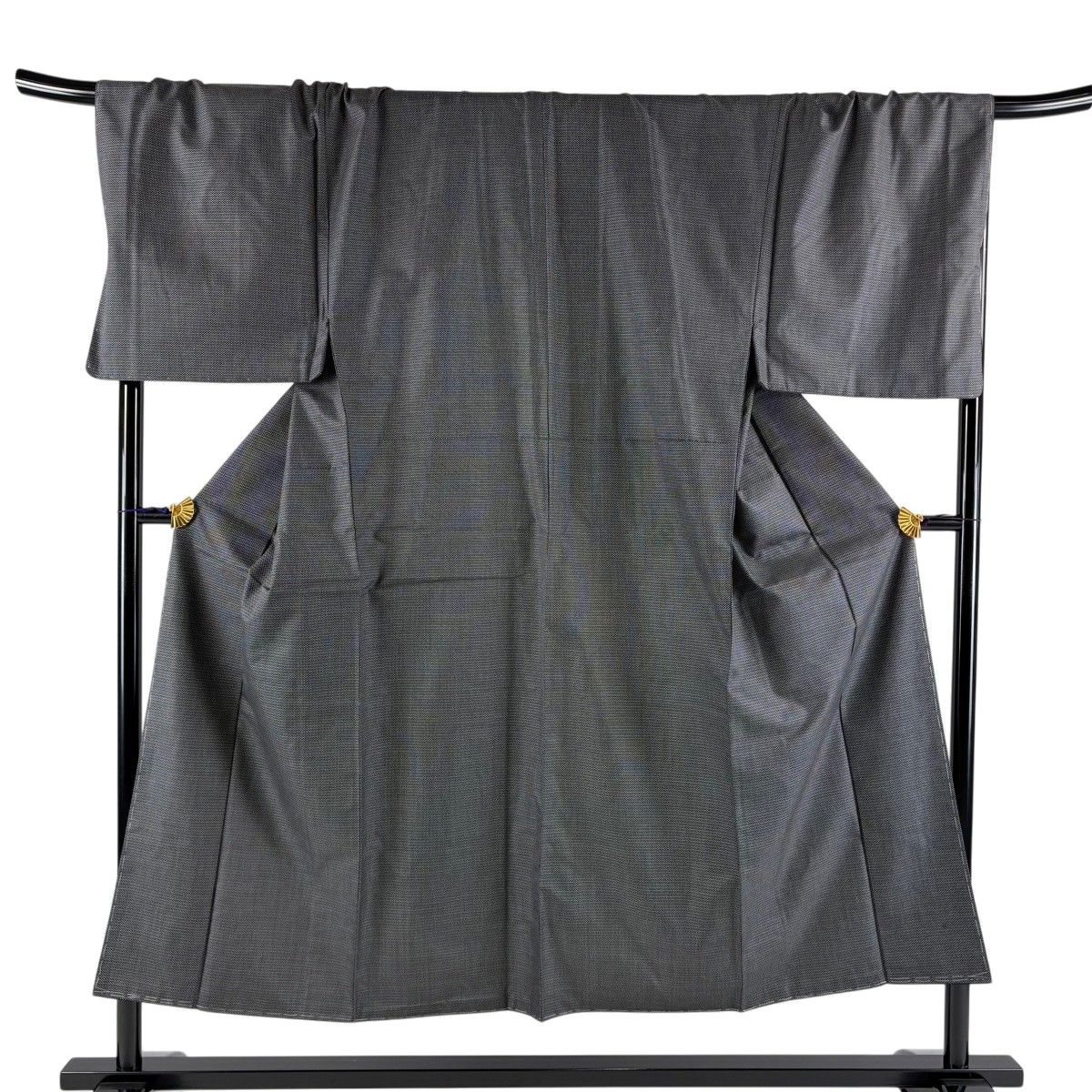 男着物 身丈149.5cm 裄丈74.5cm L 袷 紬 アンサンブル 証紙 亀甲 黒灰 正絹 秀品 【中古】