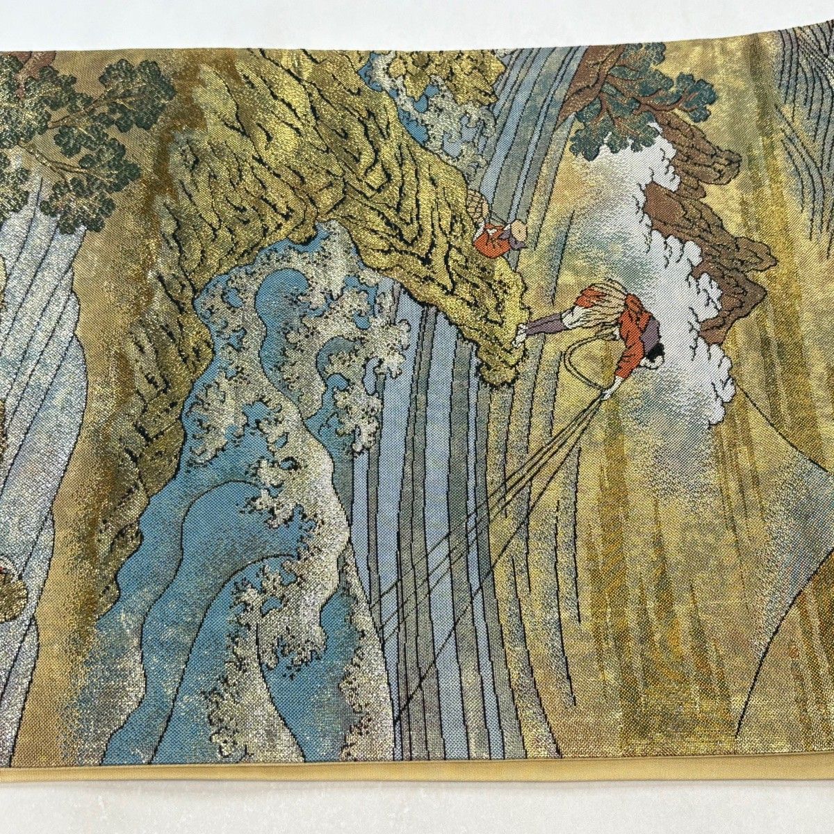 未使用・正絹・袋帯・世界の葛飾北斎浮世絵・金箔地・冨嶽三十六景 美品】 袋帯 秀品 富嶽三十六景 葛飾北斎名画集 箔 金色 全通 正絹
