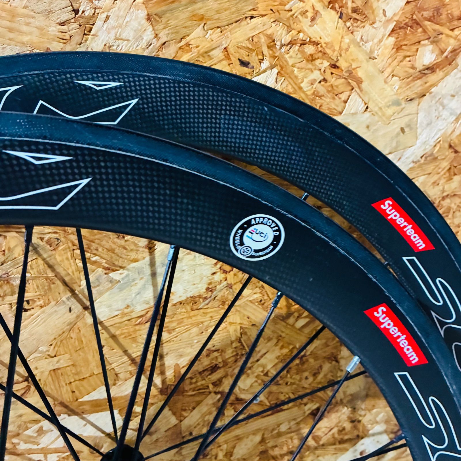 中古品】SUPER TEAM カーボン ホイール 前後 2本 セット シマノ 11s