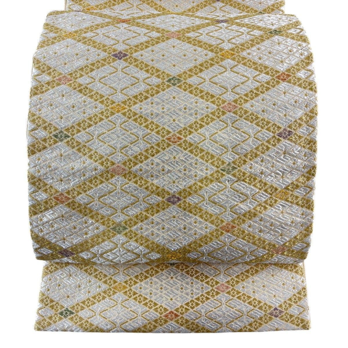 袋帯 秀品 菱 花菱 金糸 刺繍 ベージュ 六通 正絹 【中古】 - メルカリ