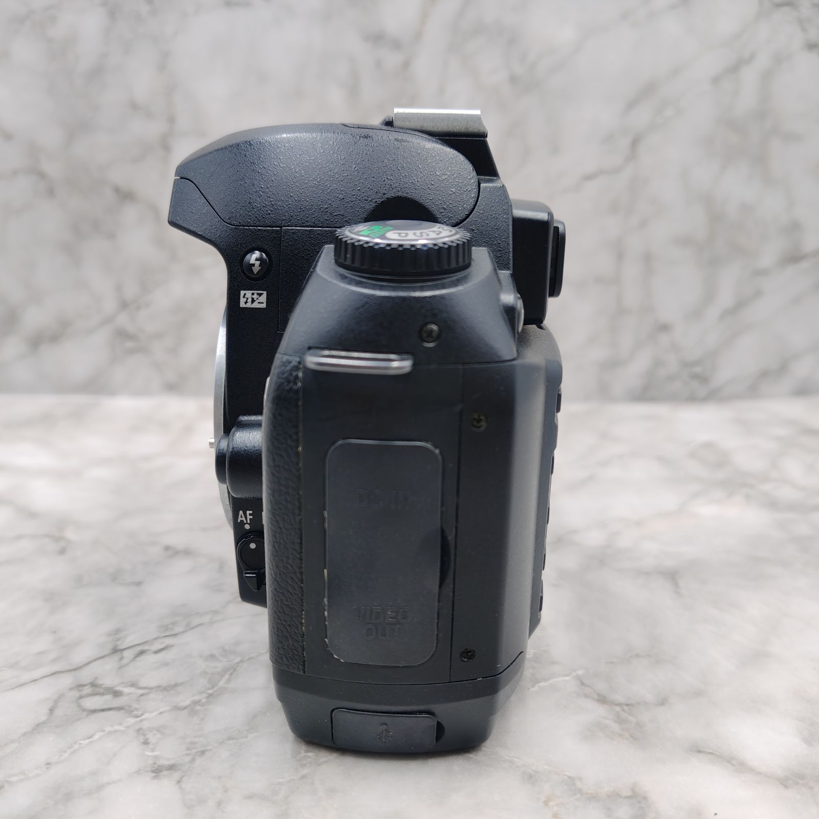 Nikon D70ジャンク品 - メルカリ