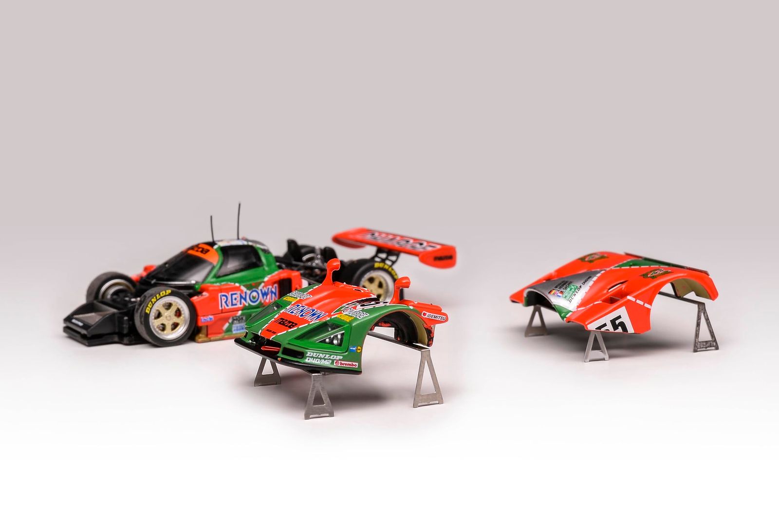 新品 MOTORHELIX 1/64 マツダ レナウン Mazda 787B RENOWN ルマン 優勝