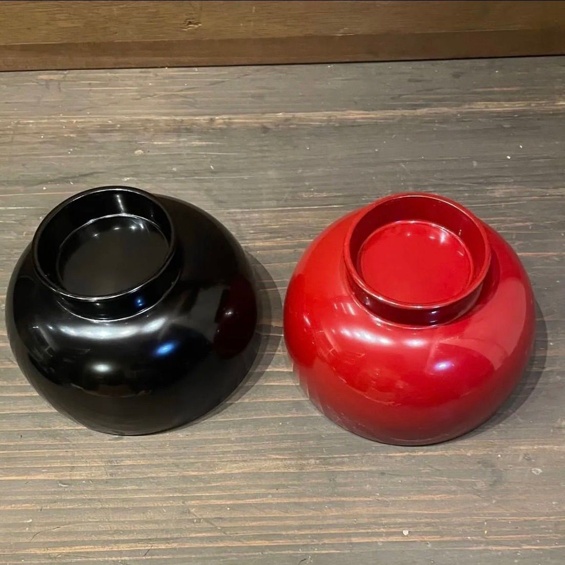 お椀 汁椀 夫婦椀 2客セット 黒 赤 葉柄 和食器 川連漆器 - メルカリ