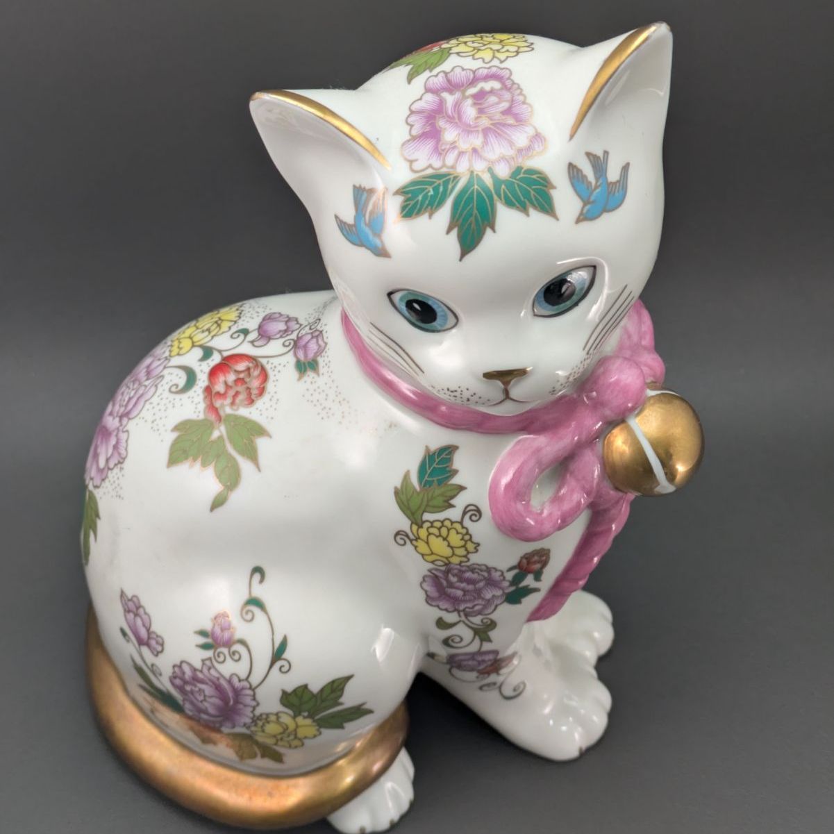 フランクリンミント 猫 置物 薩摩焼 花柄 招き猫 陶器人形