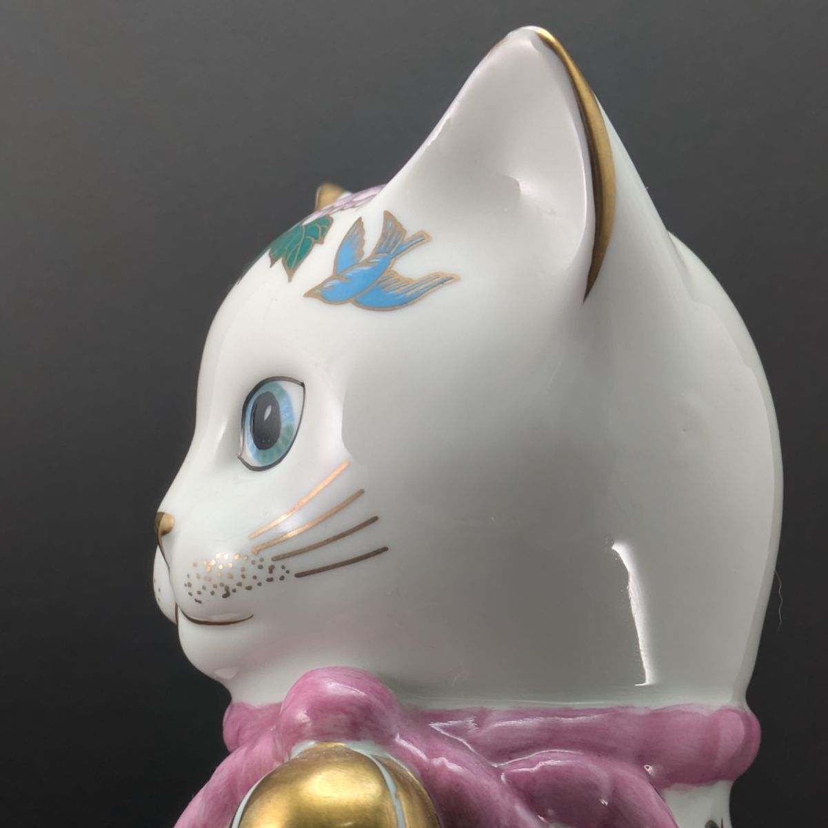 フランクリンミント 猫 置物 薩摩焼 花柄 招き猫 陶器人形