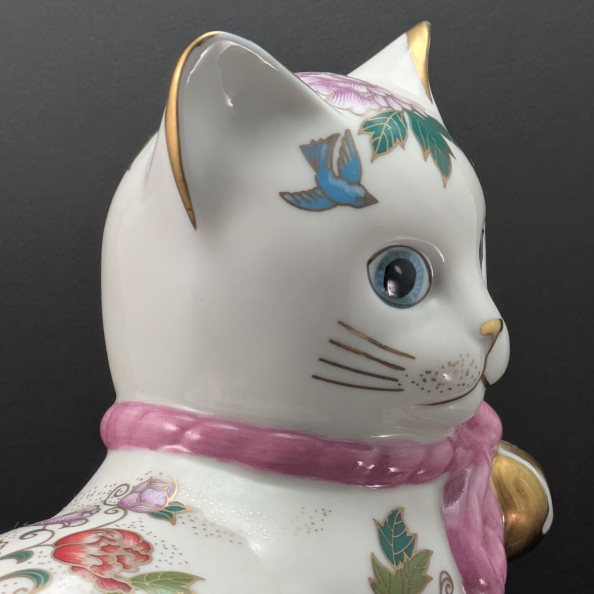 フランクリンミント 猫 置物 薩摩焼 花柄 招き猫 陶器人形