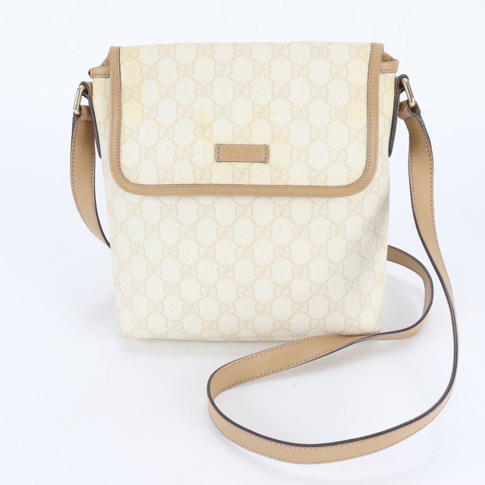美品 グッチ GGスプリーム 223666 レザー ショルダーバッグ 斜め掛け 