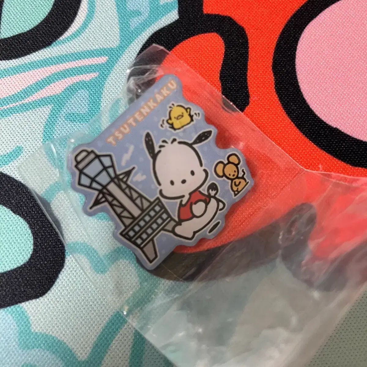 サンリオ 大阪 バッジ ポチャッコ