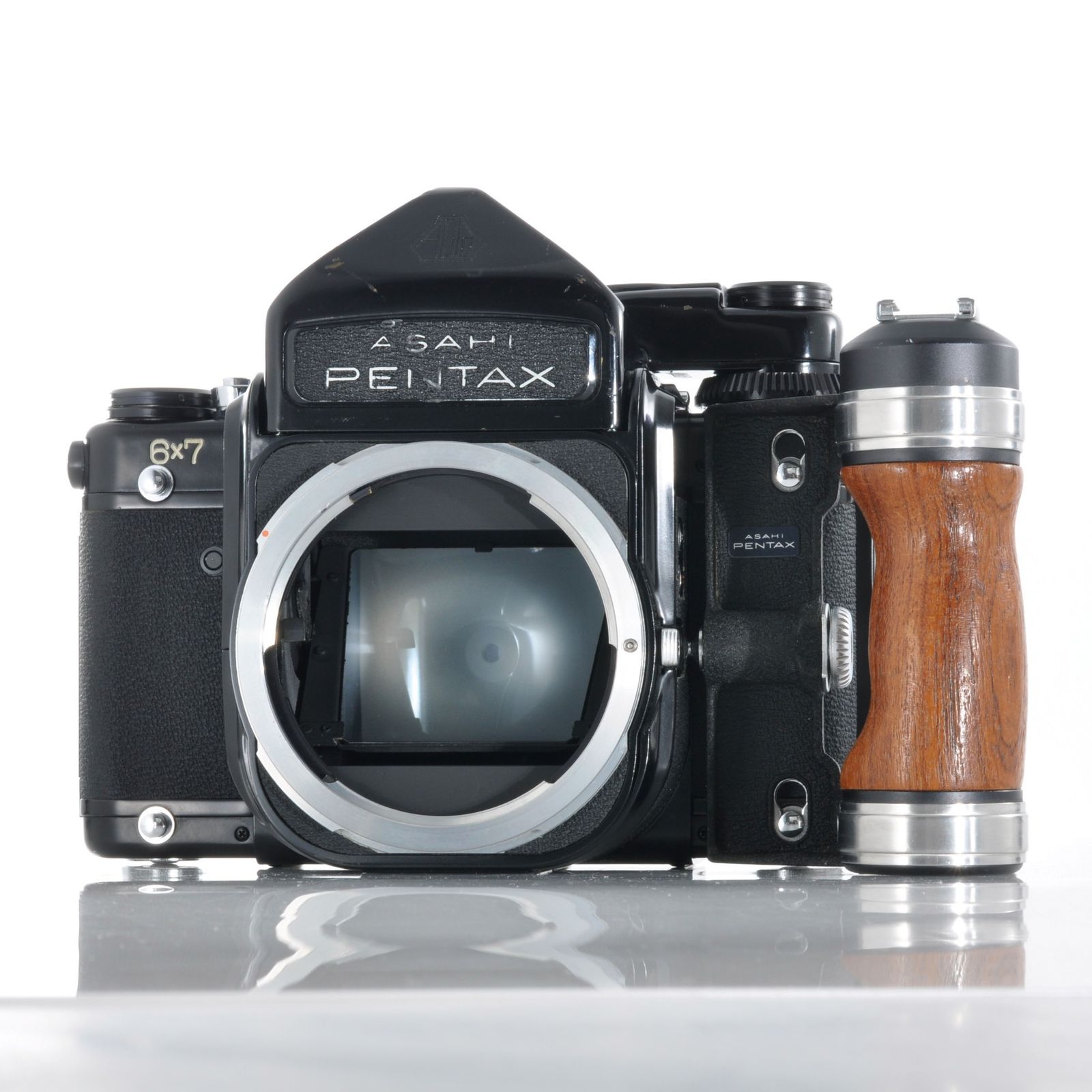 ペンタックス】PENTAX 6x7 TTL 露出計 + ウッドグリップ 中判カメラ 