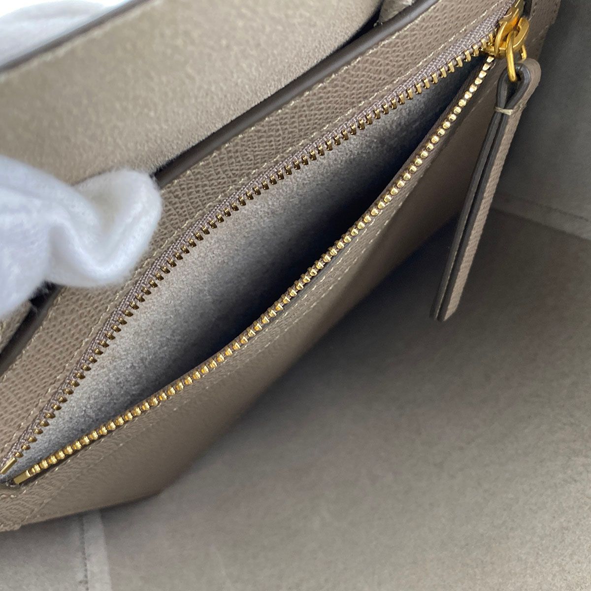 CELINE セリーヌ 2WAY バーティカル カバ スモール トート ショルダーバッグ 176183 レザー ベージュ  レディース【中古】 CELINE セリーヌ 2WAY バーティカル カバ スモール トート ショルダー