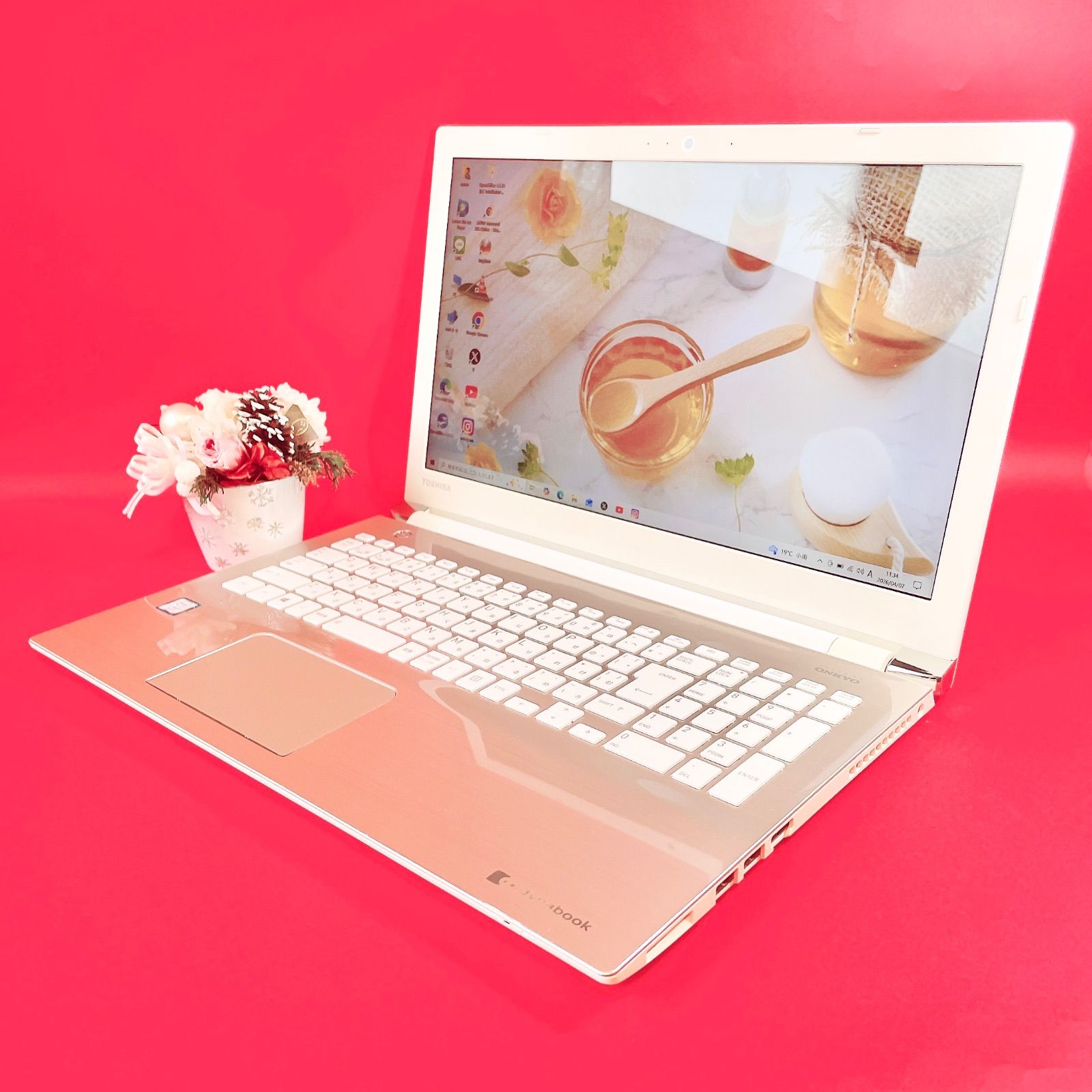 Corei7✨薄型ゴールドノートPC✨Win10 - メルカリ SSD256GB Windows11