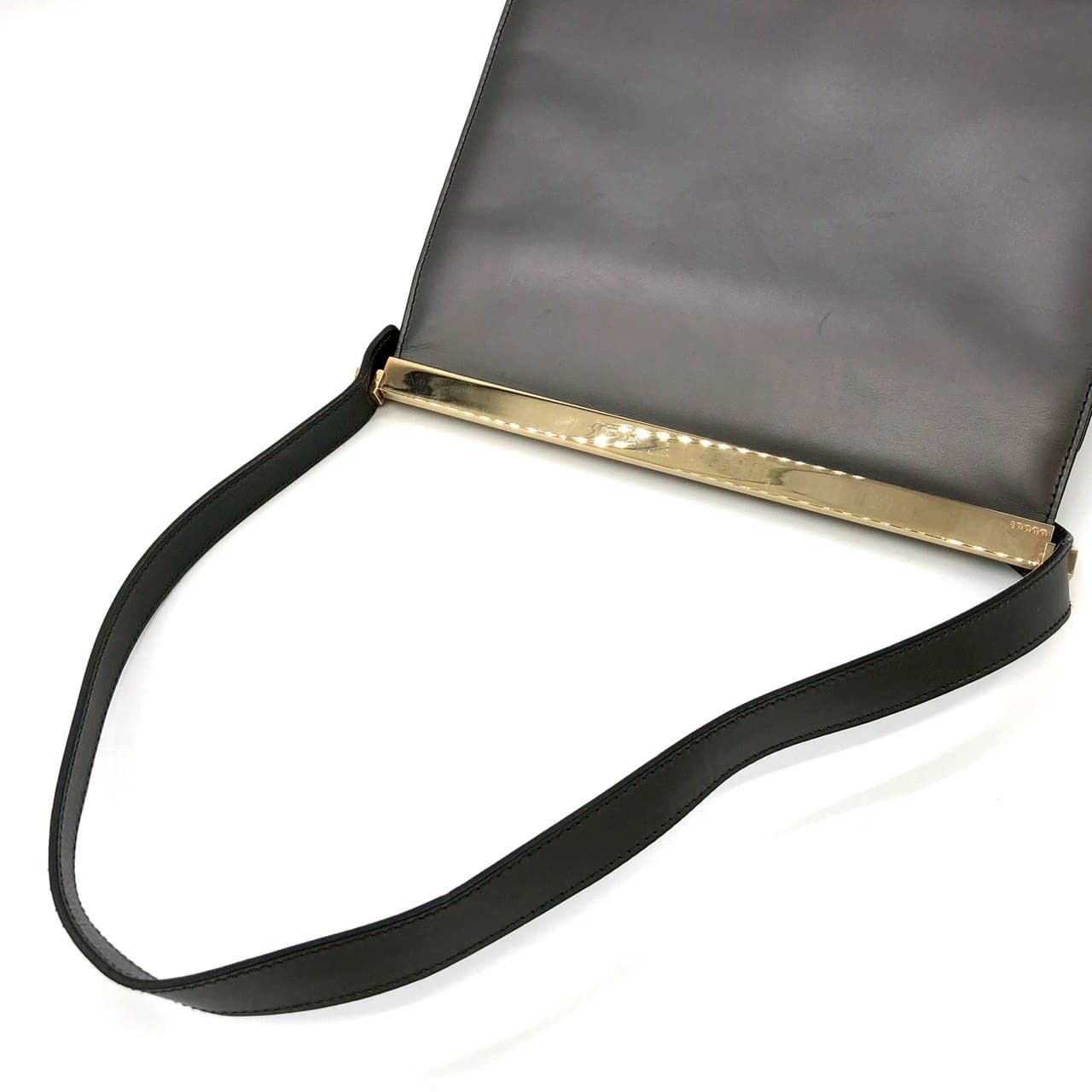 GUCCI グッチ 001 2058 ショルダーバッグ ワンショルダー レザー