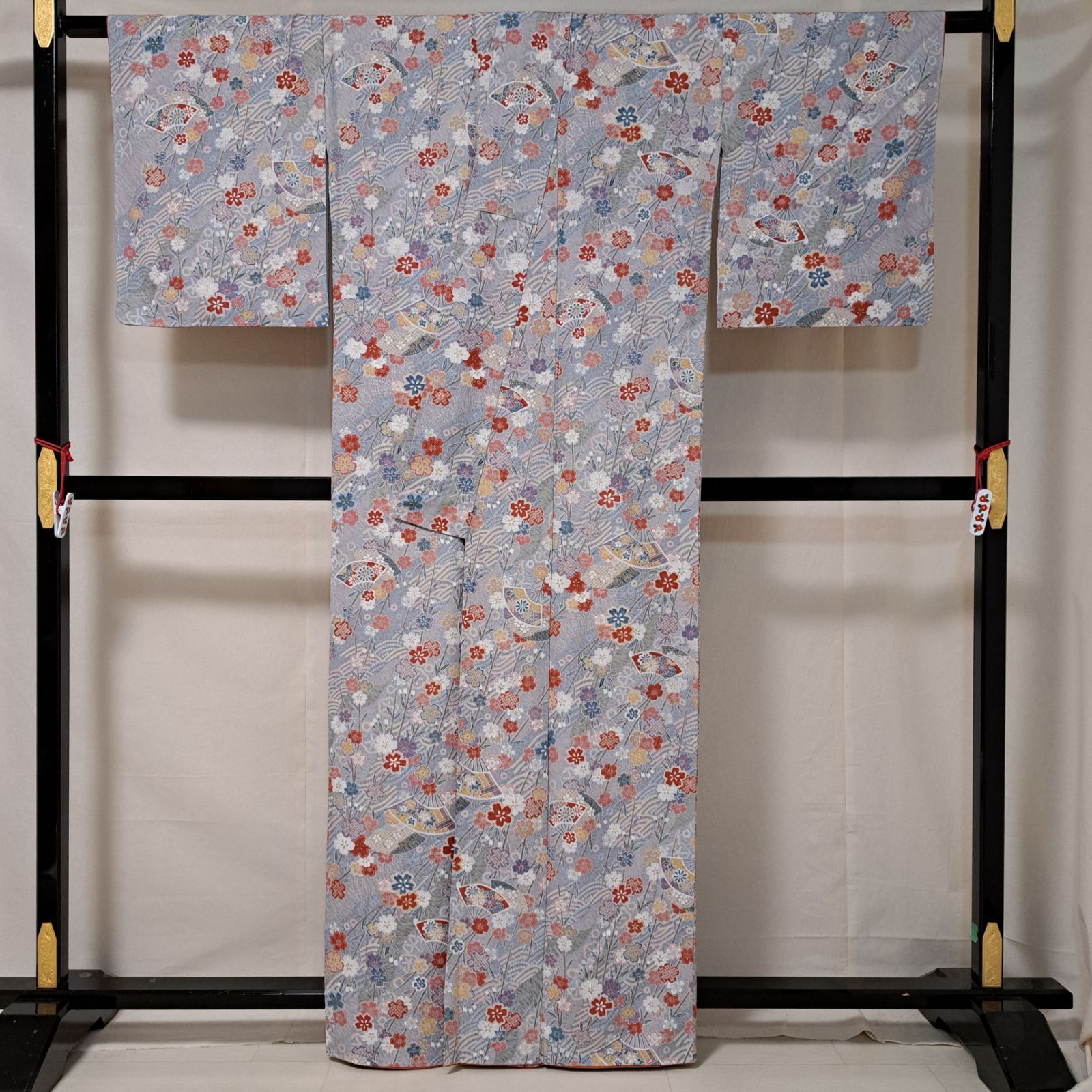 小紋】裄66 身丈163 袖48.5 正絹 袷 青紫系色地に扇面と枝垂れ桜 り