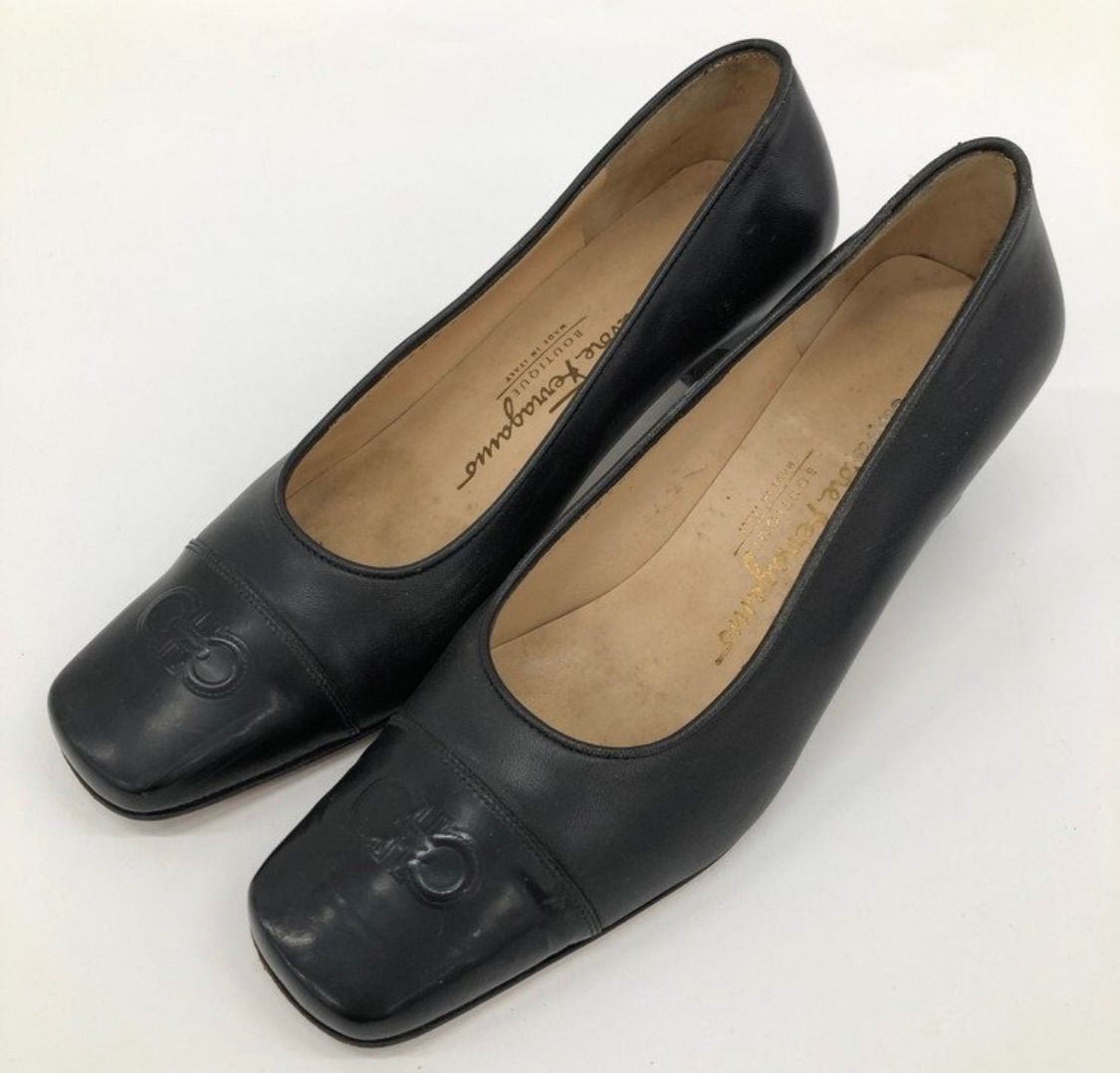 Salvatore Ferragamo】サルヴァトーレフェラガモ レザーパンプス