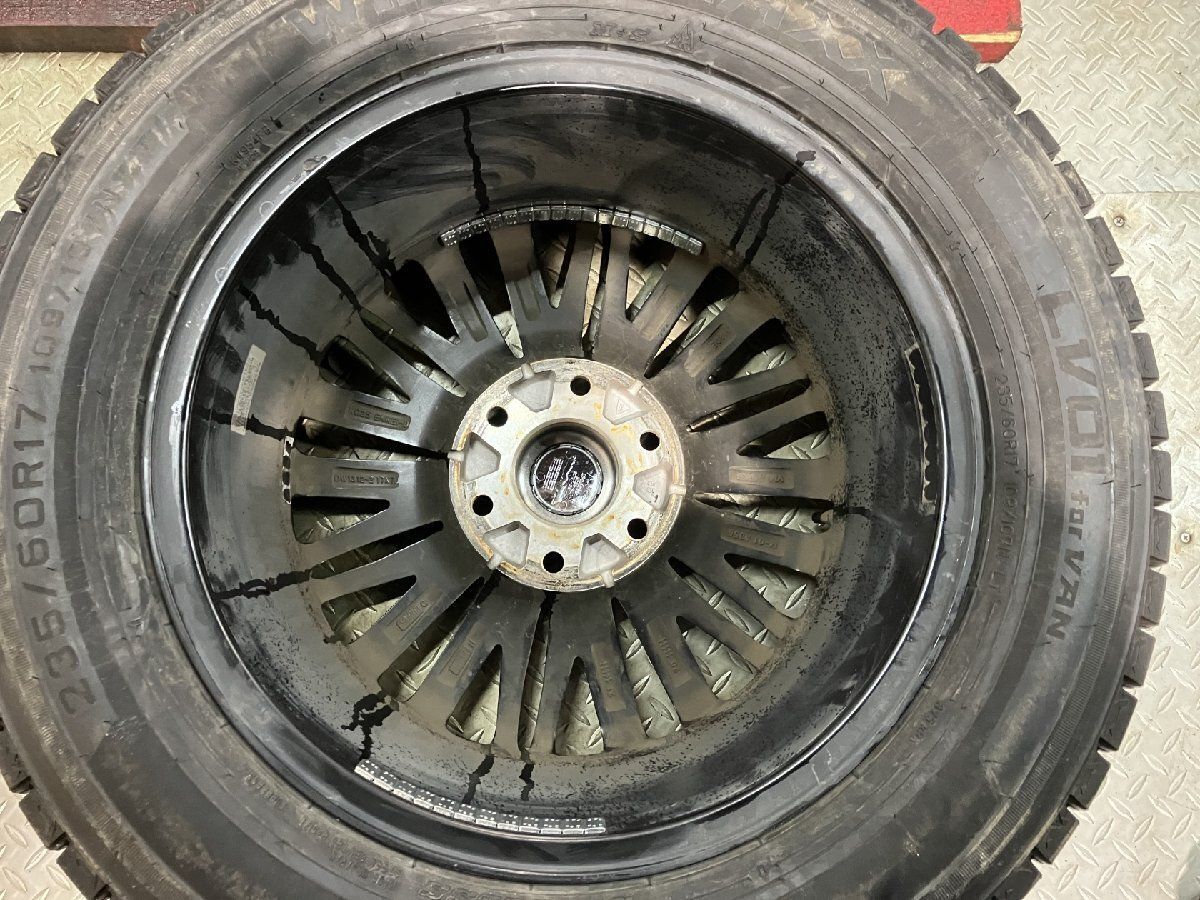 走行短め【DL VL01 235/60R17LT】スタッドレス【ENKEI SMACK CREST 17