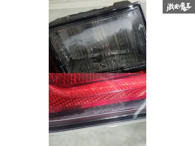 お得，本物保証 【未対策品】トヨタ純正 ZVW50 ZVW51 ZVW55 プリウス
