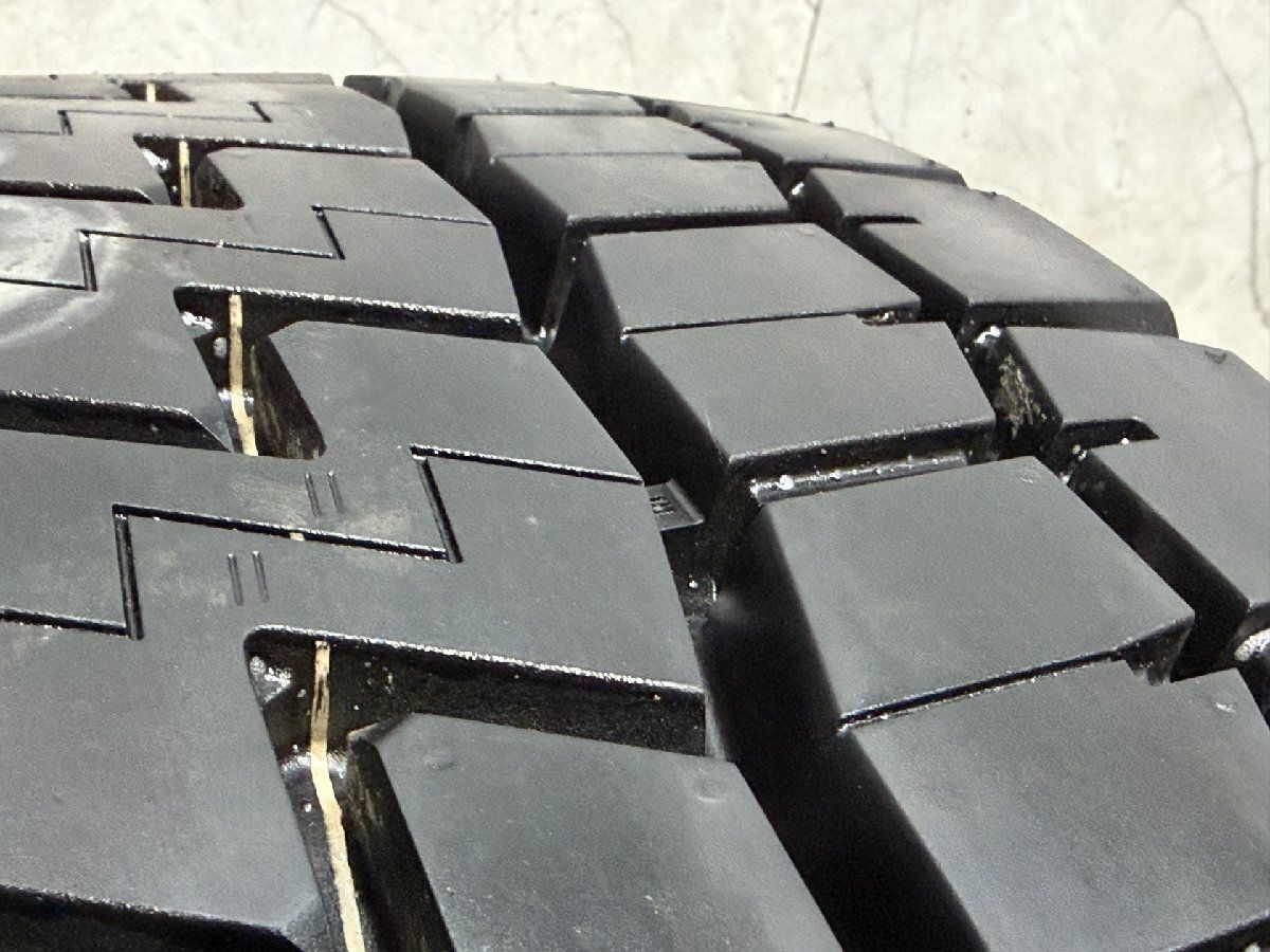 札幌発 引取OK【新車外し】YK 710R 265/70R19.5 140/138J 19.5インチ トラックタイヤ 夏タイヤ ミックス 1本 24年 地山 大型 増トン KTT746 クレジットカード QRコード決済可 札幌発 引取OK【新車外し】YK 710R 265/70R19.5 140/138J 19.5インチ