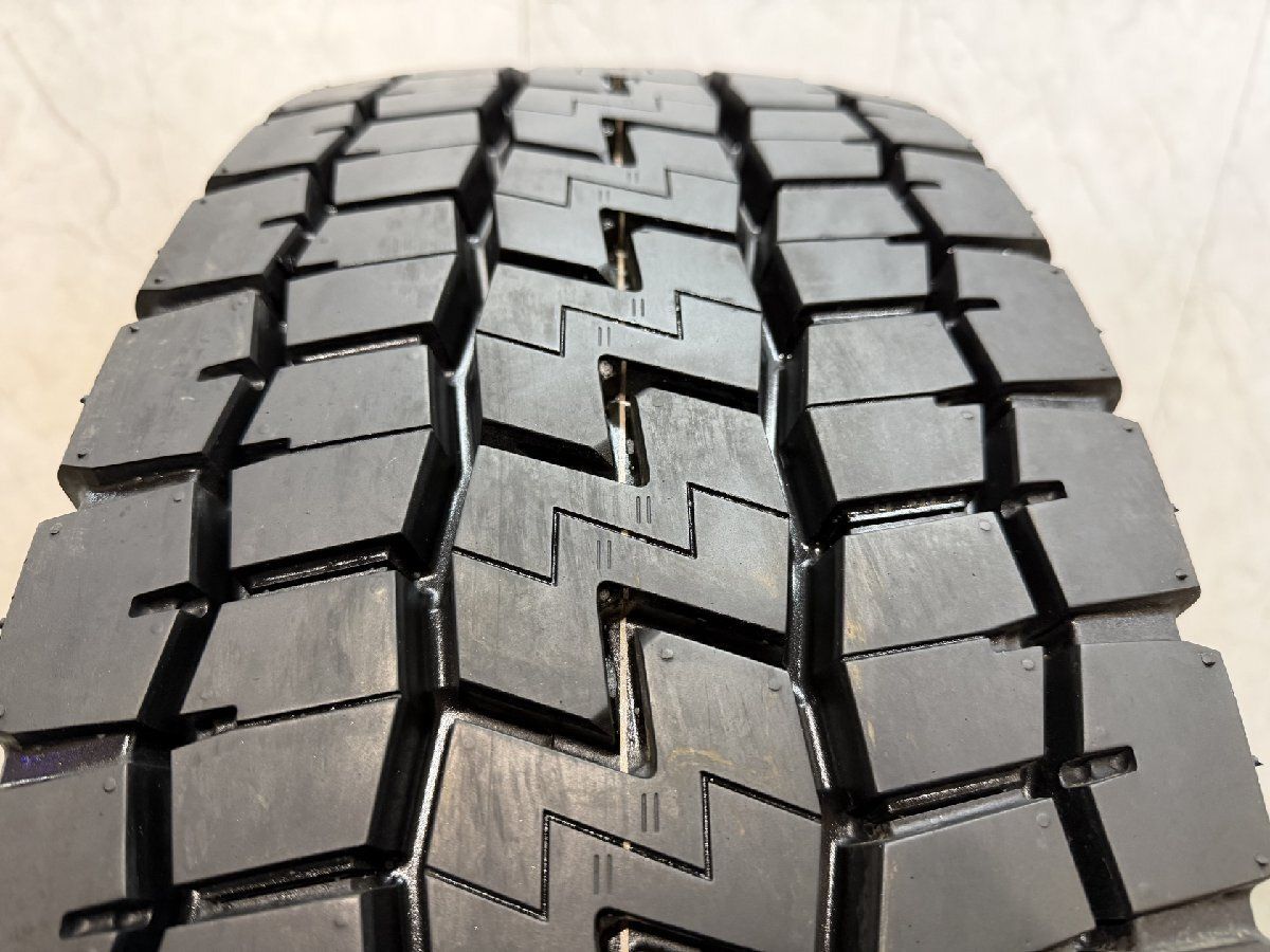 札幌発 引取OK【新車外し】YK 710R 265/70R19.5 140/138J 19.5インチ トラックタイヤ 夏タイヤ ミックス 1本 24年 地山 大型 増トン KTT746 クレジットカード QRコード決済可 札幌発 引取OK【新車外し】YK 710R 265/70R19.5 140/138J 19.5インチ