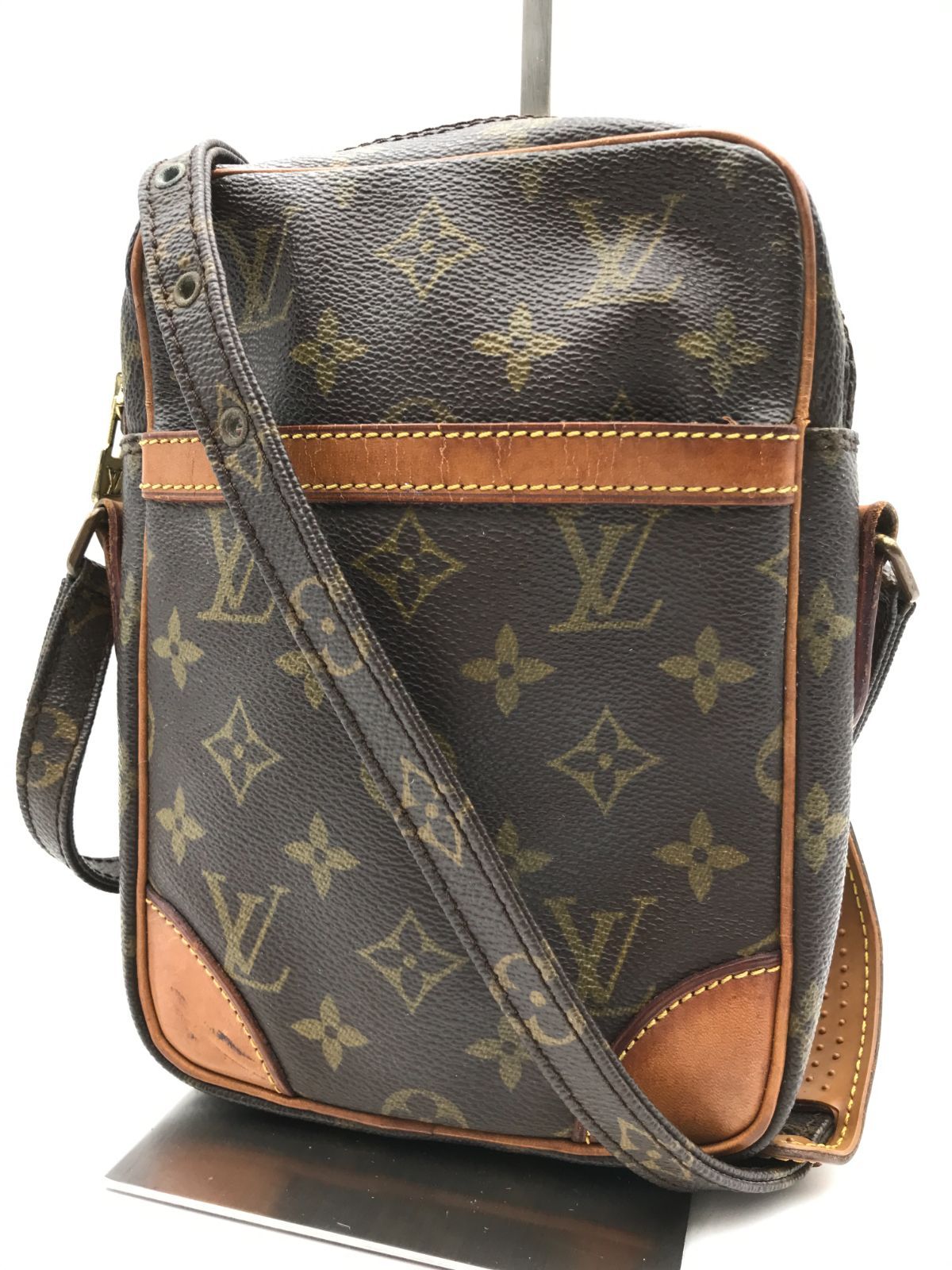 LOUIS VUITTON　ルイヴィトン　ショルダーバッグ　ダヌーブ　モノグラム　857