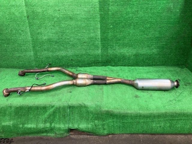 ヴォクシー ZRR85G フロントエキゾーストパイプ・フロントパイプ X C