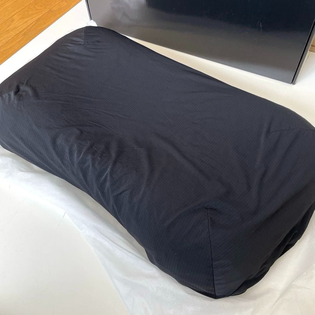 未使用】ヒツジのいらない枕 -極柔ブラックレーベル- 品番：HTG-002
