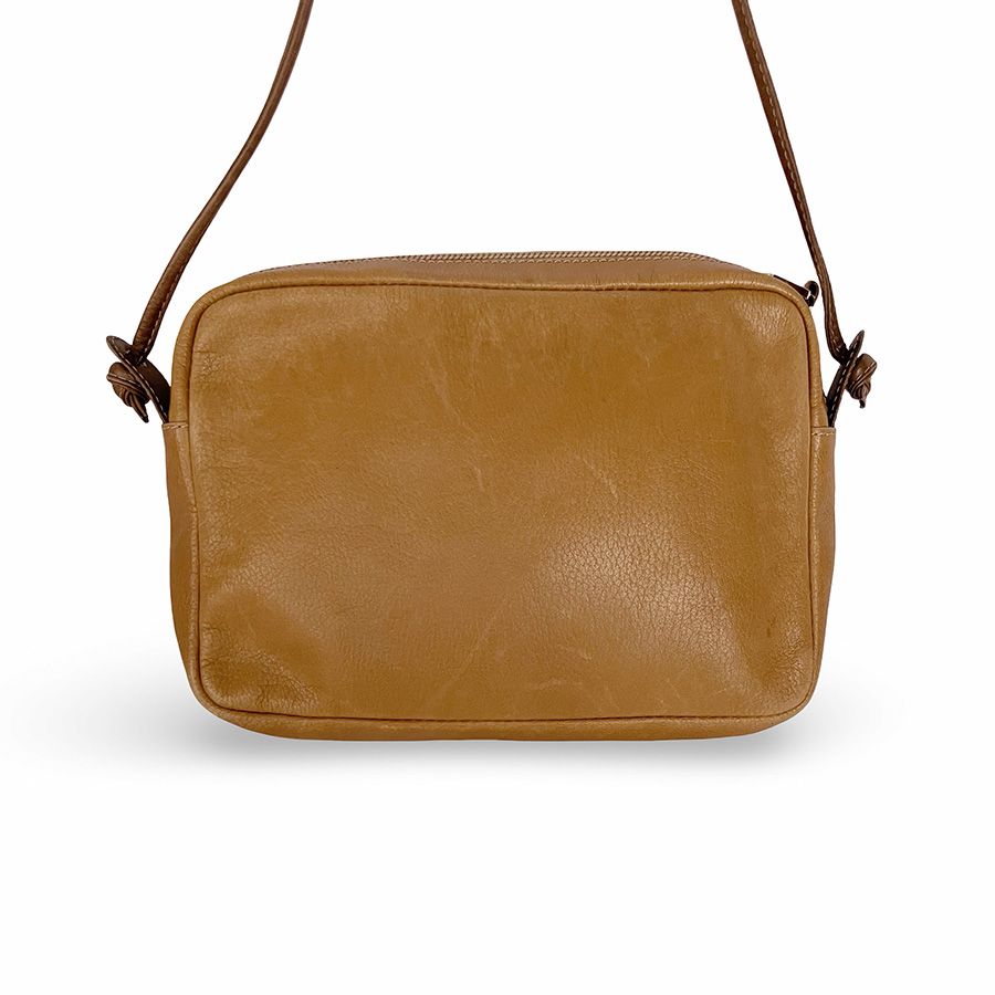 まめてぃ　LOEWE　　アナグラム　キャメル　ショルダーバッグ LOEWE（ロエベ） ショルダーバッグ FLAMENCO CLUTCH MINI フラメンコ