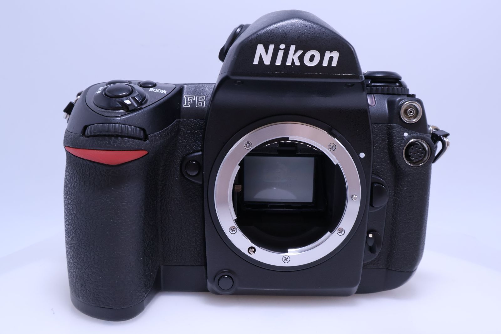 美品】Nikon F6 ボディ フィルムカメラ 一眼レフ - メルカリ