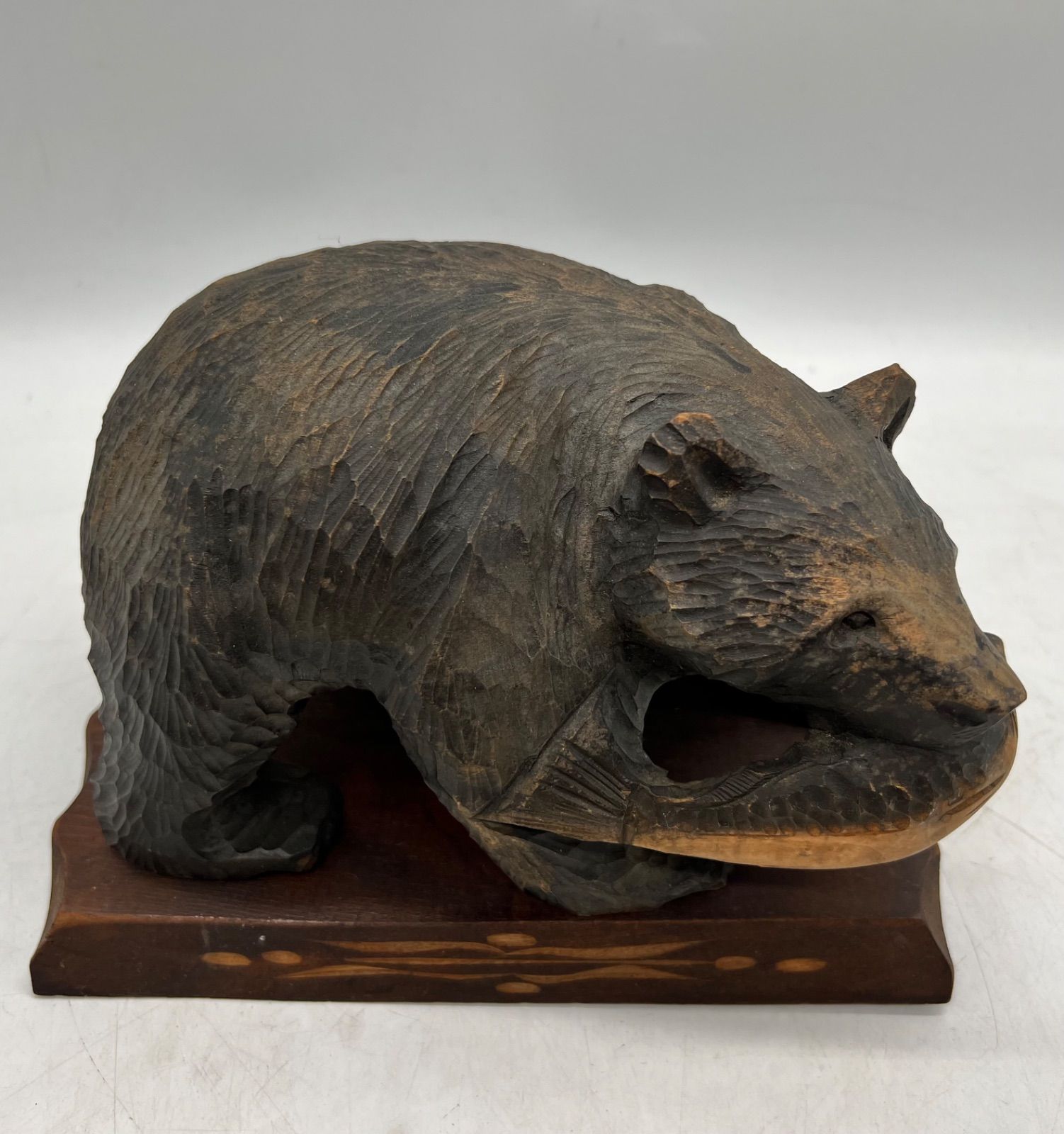 ?木彫り熊? 熊の木彫り 鮭くわえ 木彫り 置物 彫刻 民芸品 工芸品 