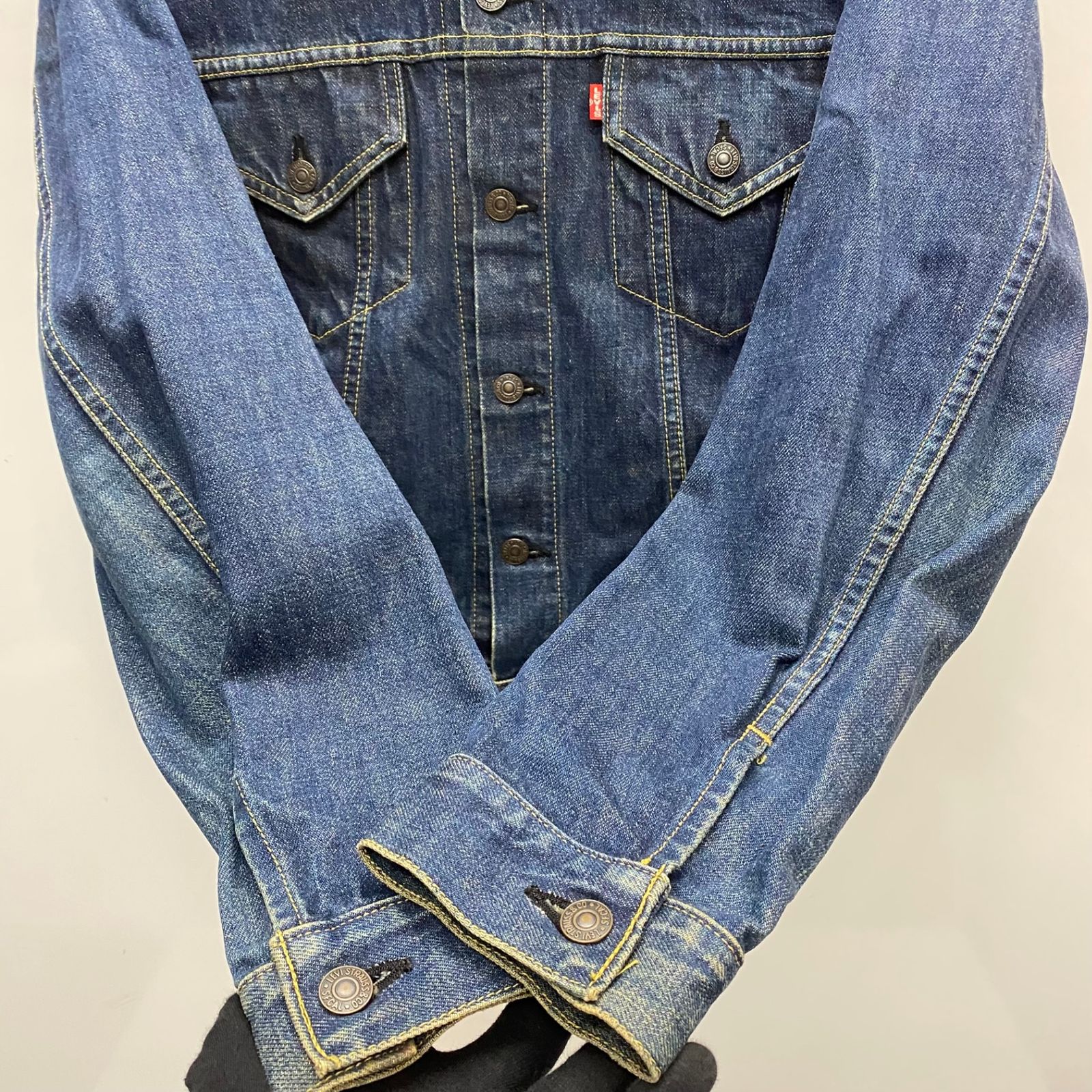 リーバイス Levi