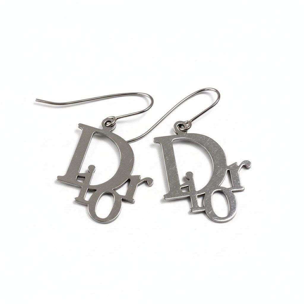 d9 Christian Dior クリスチャンディオール ロゴデザイン 両耳 ピアス