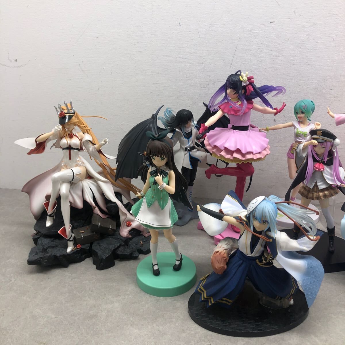 美少女系 フィギュア プライズ 初音ミク 5等分の花嫁 リゼロ ウマ娘 