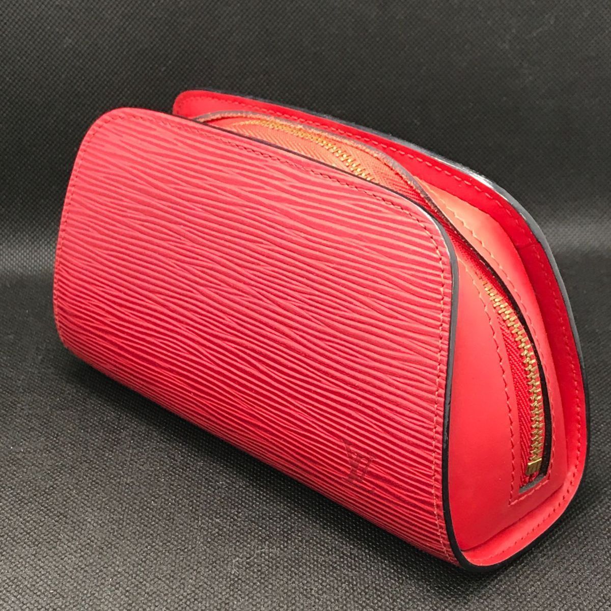M48447 LOUIS VUITTON ポーチ エピ PM ルイヴィトン ドーフィーヌPM
