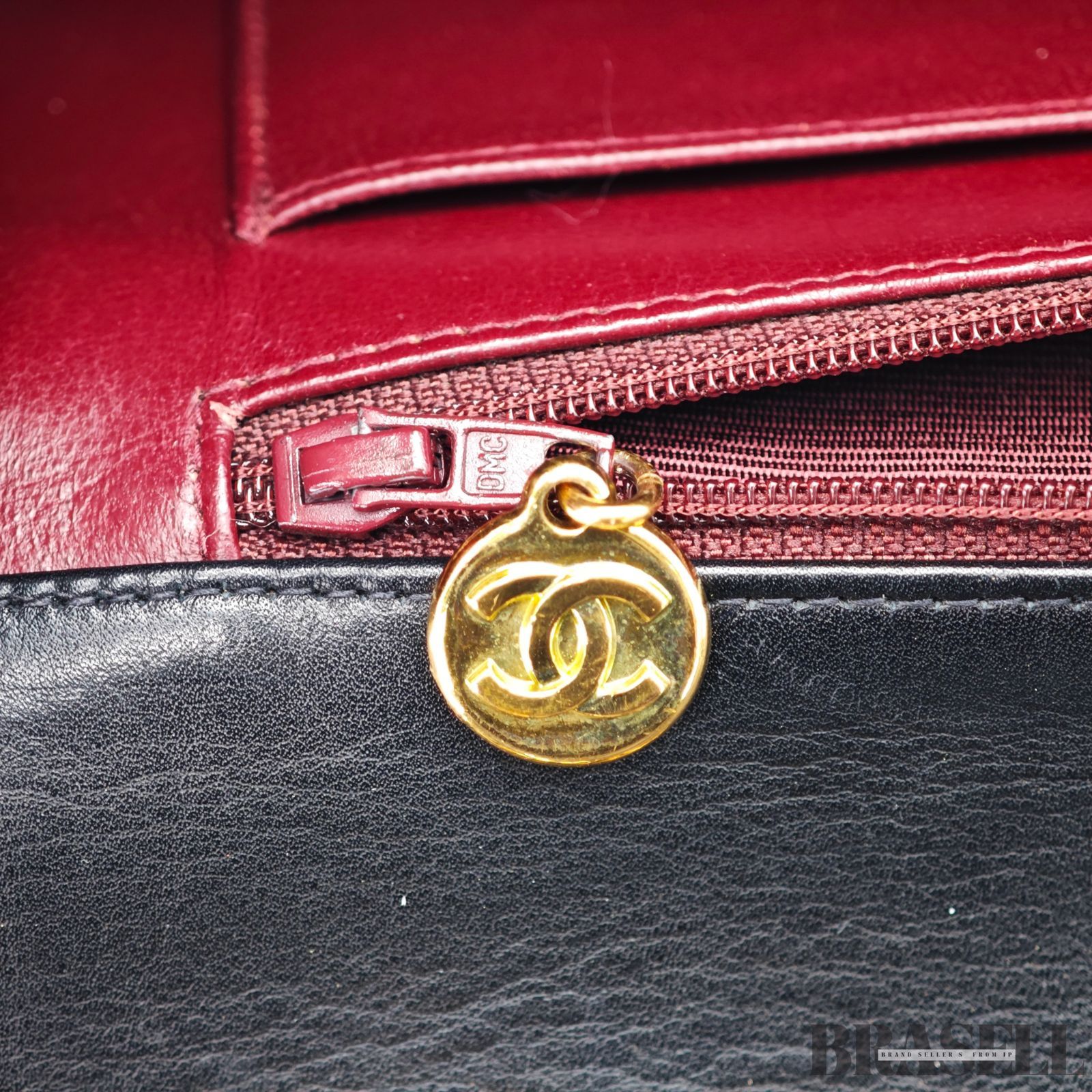 CHANEL デカマトラッセ34 バッグ ハンドバッグ ブラック レディース