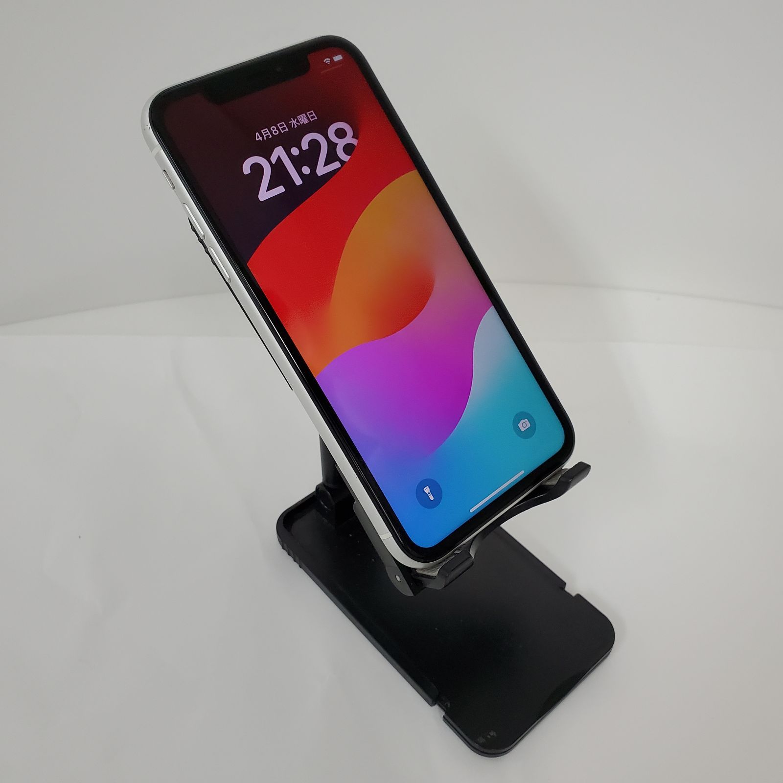 即使用可能！】Apple iPhone XR ・SIMフリー・64GB・2018年発売モデル