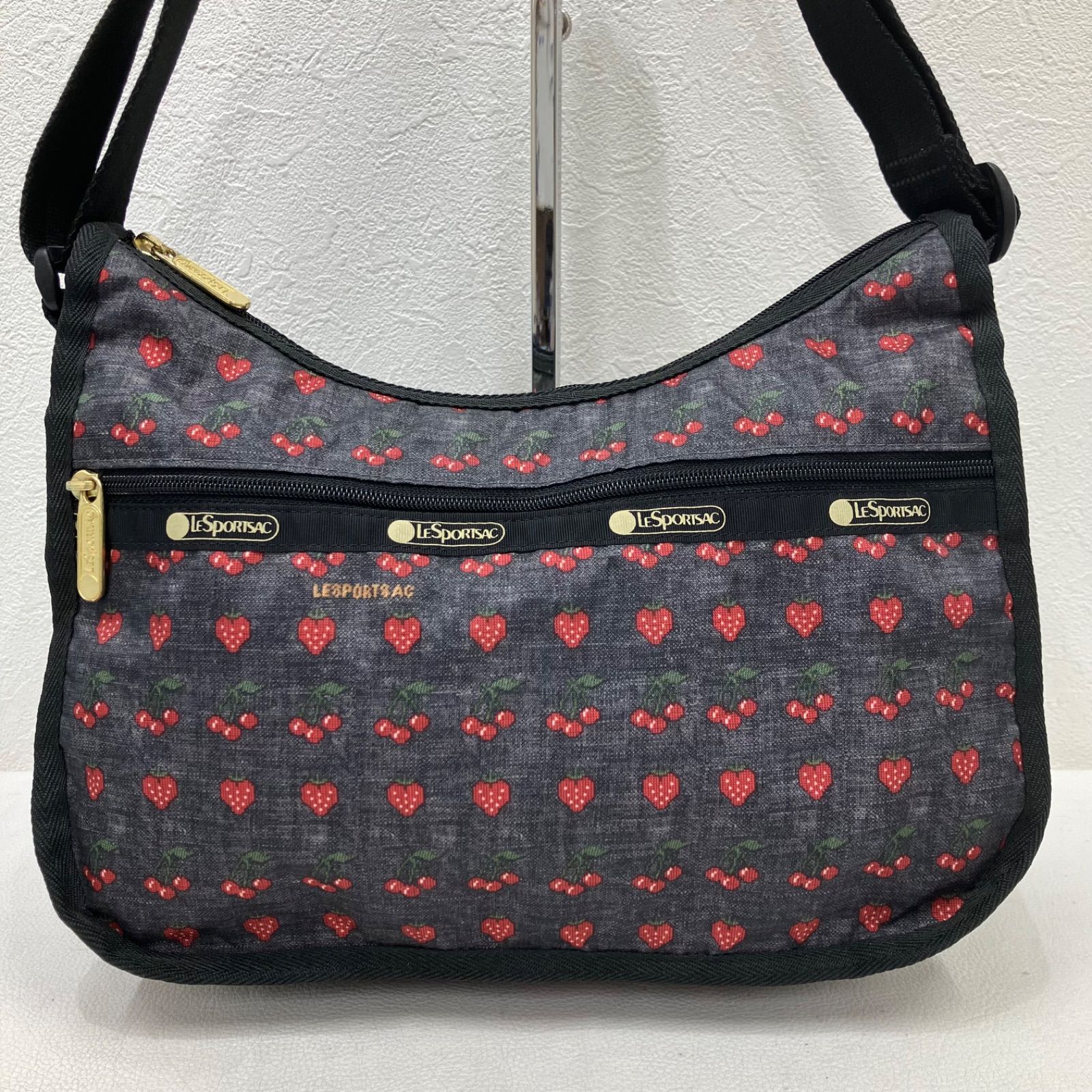 1839 LeSportsac レスポートサック クラシックホーボー ショルダー 