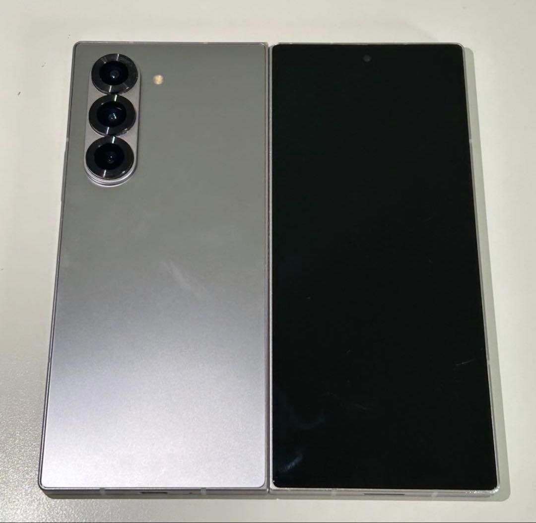 【ジャンク】Galaxy Fold 512GB シルバー 外画面OK 部品取り用 ジャンク】Galaxy Fold6 256GB SIMフリー シルバー - メルカリ