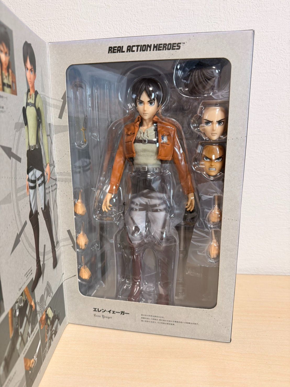 R80409 未使用 進撃の巨人 RAH エレン・イェーガー 初回生産限定版