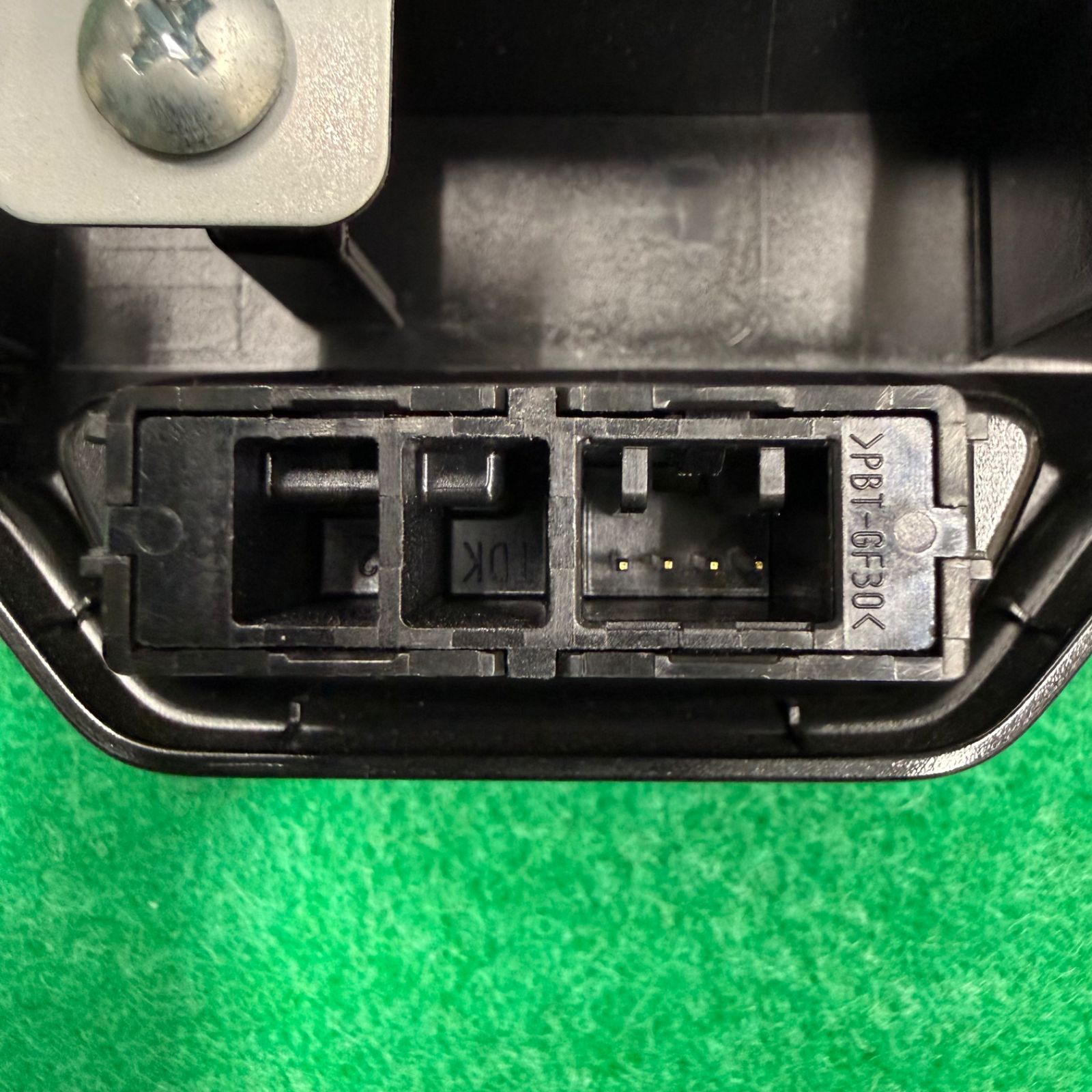ホンダ HONDA N-BOX JF3 純正 オーディオパネル ステー・ハザード