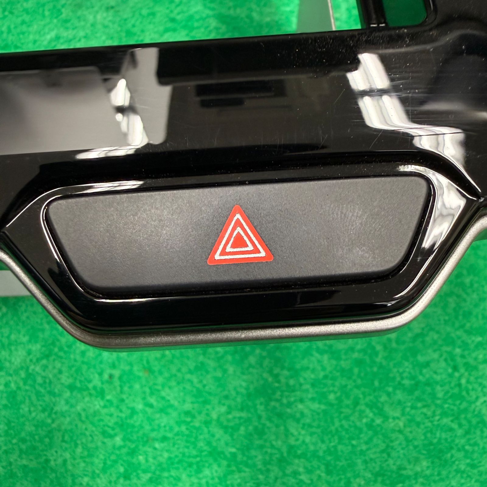 ホンダ HONDA N-BOX JF3 純正 オーディオパネル ステー・ハザード