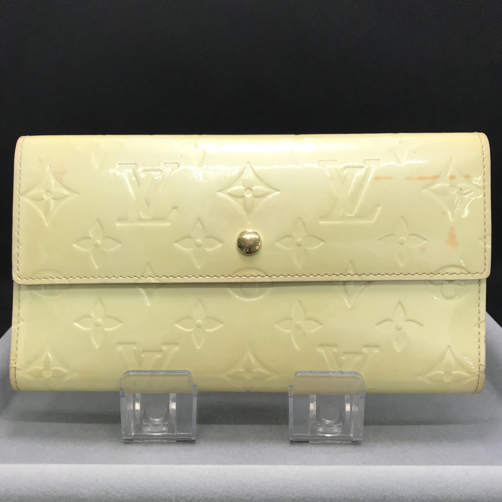 【SALE】LOUIS VUITTON ルイヴィトン 長財布 ベージュ　ヴェルニ LOUIS VUITTON ルイヴィトン 長財布 ヴェルニ ライトベージュ系 1456