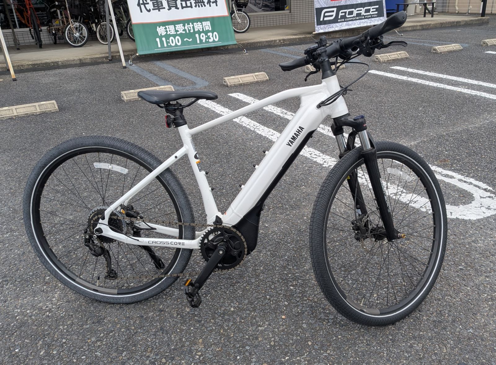 試乗車販売30％オフ】ヤマハ電動アシスト自転車 YPJ CROSSCORE RC M
